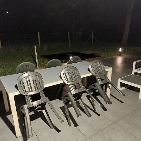 Le Reposoir Maison Spacieuse Avec Feu Au Bois Bertogne