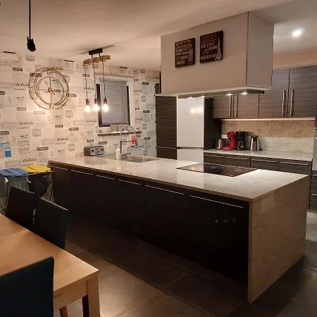 Le Reposoir Maison Spacieuse Avec Feu Au Bois *