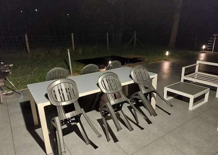 Le Reposoir Maison Spacieuse Avec Feu Au Bois Bertogne